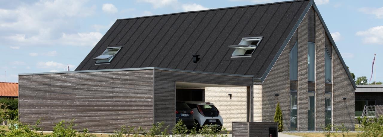 A House in Galten - Design: KFS Boligbyg A/S; Photos: Torben Eskerod