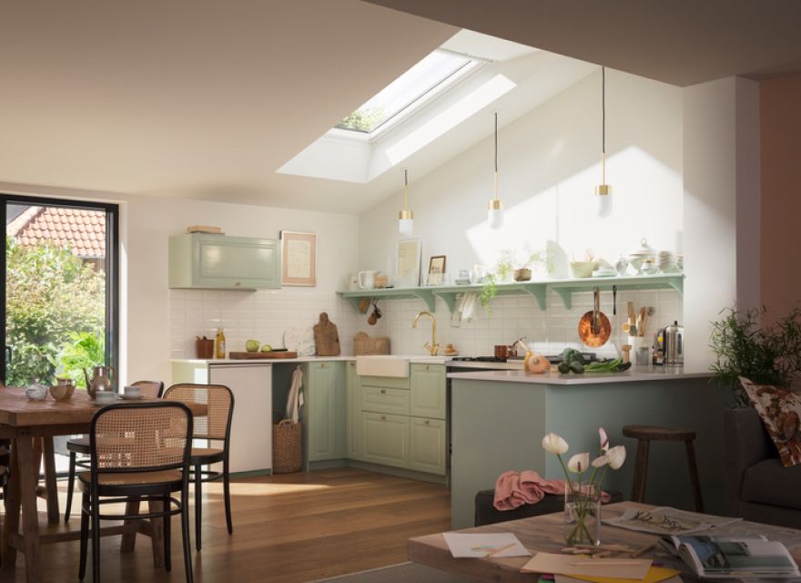 Our handy replacement tool makes it easy to find the right roof window for your needs.