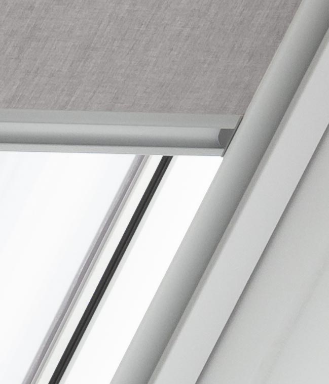 VELUX translucent roller blind, aluminum side rails