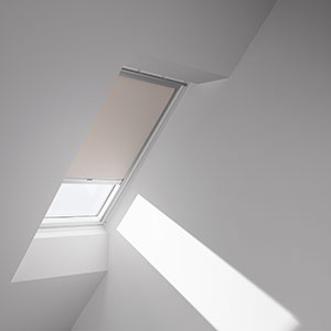 Blackout Solar blind Beige