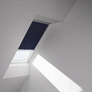 Blackout solar blind blue