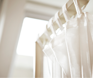 Condensation hero curtain mobile